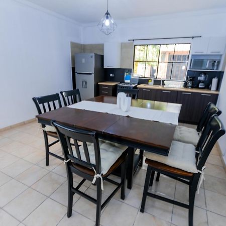 Friendly House Hotel Santa Tecla Exterior foto
