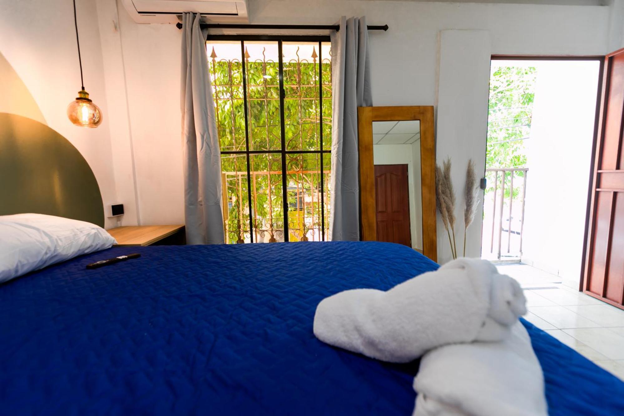Friendly House Hotel Santa Tecla Exterior foto