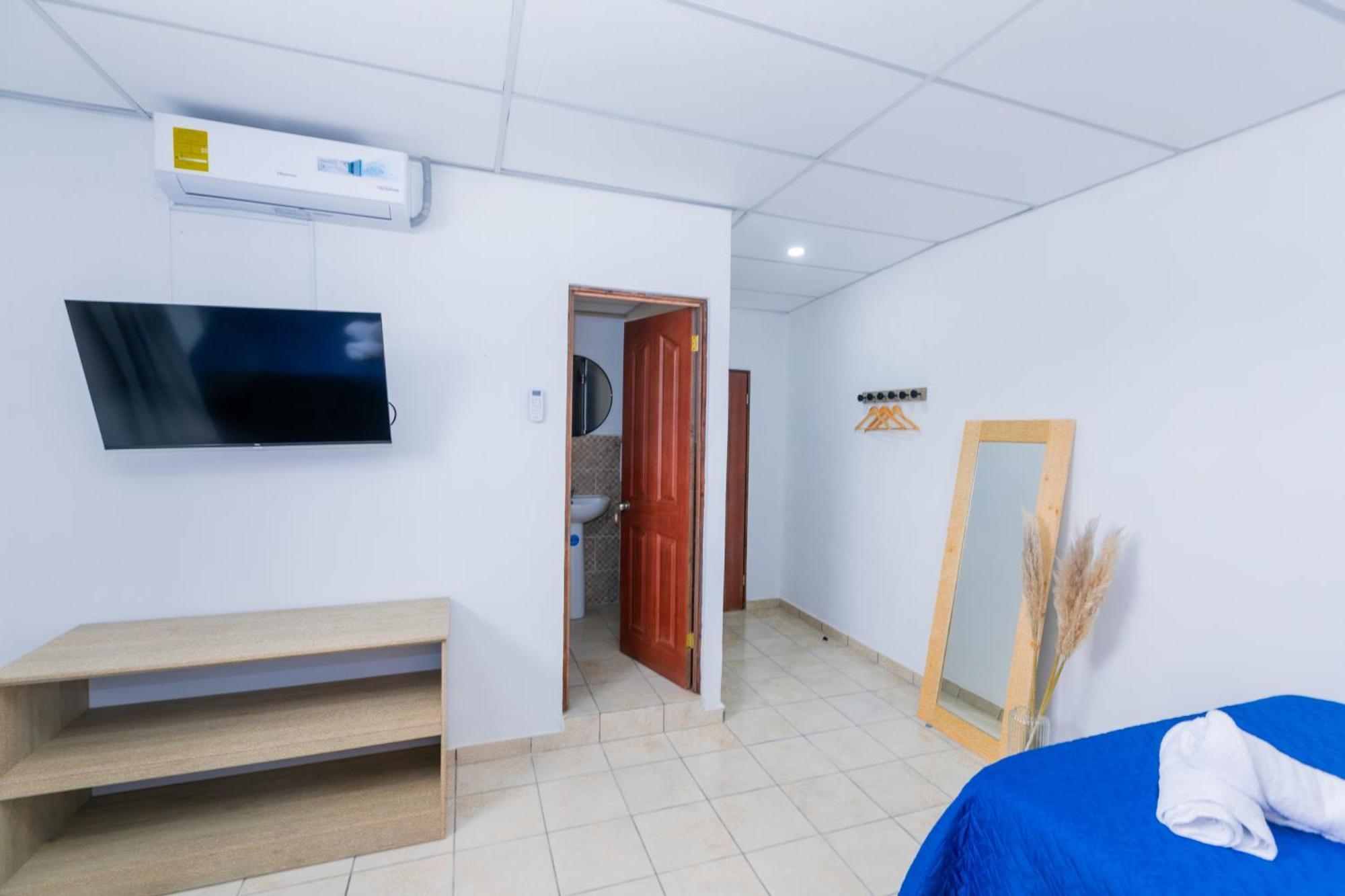 Friendly House Hotel Santa Tecla Exterior foto